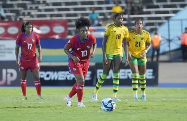 Marta Cox durante el partido contra Jamaica.
