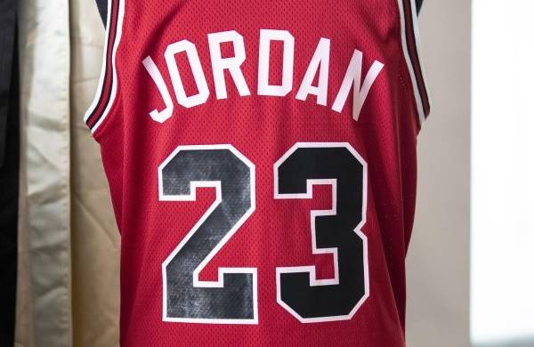 Camiseta vendida de Michael Jordan