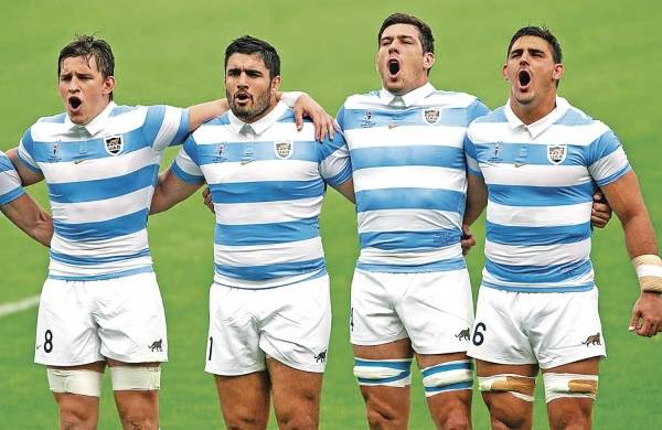 Para Argentina es vital vencer a Inglaterra si aspira avanzar a los cuartos de final.