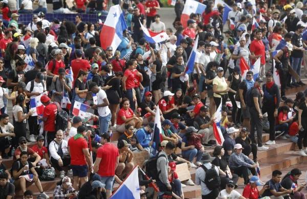 Panameños durante las protestas en la Ciudad de Panamá.