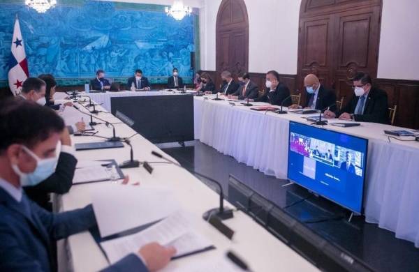 El Consejo de Gabinete reunido en la sesión de este 10 de febrero.