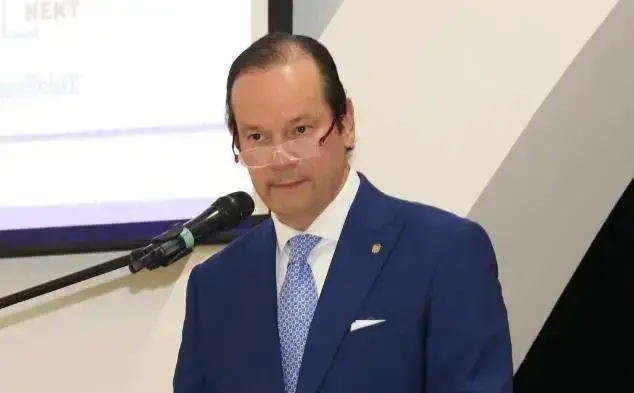 Martínez-Acha aseguró que el acuerdo firmado con Estados Unidos respeta plenamente la soberanía panameña sobre el Canal y puede ser cancelado unilateralmente.