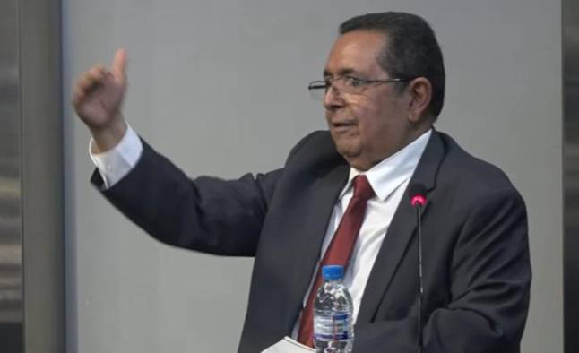 La candidatura de Quintero fue cuestionada por varios diputados de diferentes bancadas.