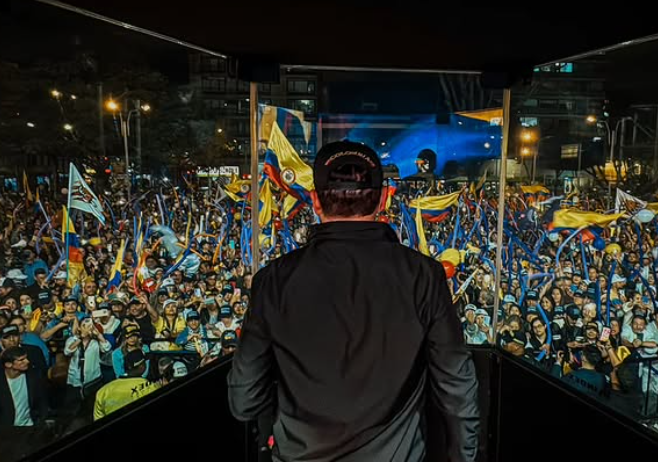 Abelardo de la Espriella consolidó su candidatura con un discurso centrado en seguridad, patriotismo y rechazo frontal a la izquierda.