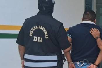 La aprehensión ocurre días después de que el Ministerio Público imputara a 16 personas por su presunta vinculación con este esquema.