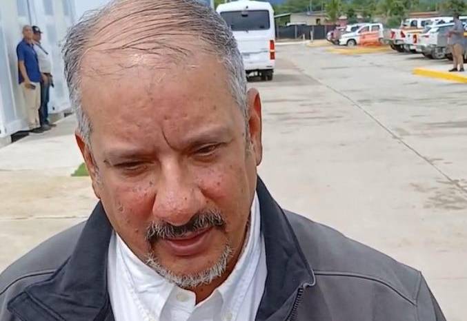 En cuanto al aumento de las dietas de la junta directiva de la Autoridad Nacional de Descentralización Herrera reiteró que él solicitó en la Comisión de Asuntos Municipales que se elimine.