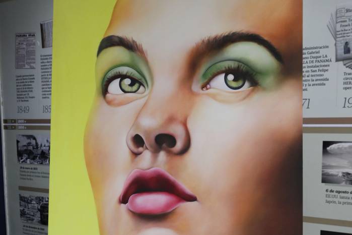 La mujer es el eje central de su obra y la representa en constante evolución.