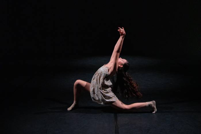 Bailarina de la Fundación Espacio Creativo