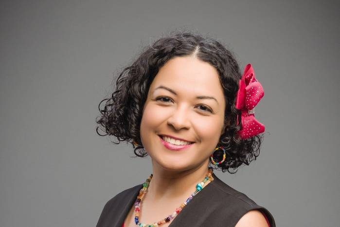 Dorita Ávila tiene dos pasiones: los números y la escritura.