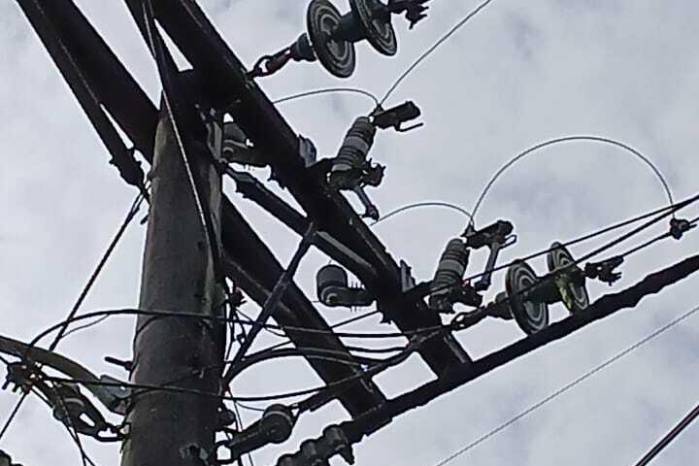 Una falla eléctrica en la red que abastece las estaciones de Pancho Alemán y El Mirador mantiene sin servicio de agua potable a comunidades de Torrijos-Carter.