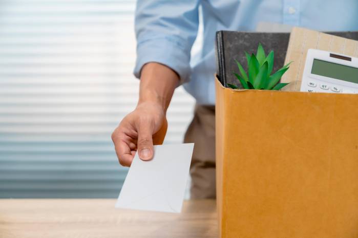 Entre quienes reconocen pensar en renunciar, el principal malestar no es económico sino porque no se siente valorado, falta de coincidencia con los valores empresariales y entornos laborales tóxicos.