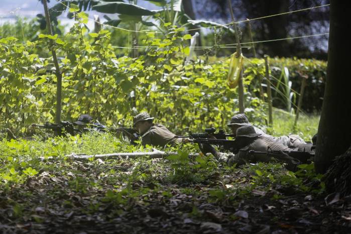 Fuerzas militares y policiales de élite de Estados Unidos y Panamá realizan ejercicios conjuntos en la base de la Policía Aeronaval Almirante Cristóbal Colón.