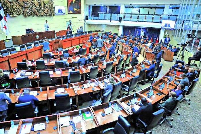 Las citación fue propuesta por la bancada Vamos.