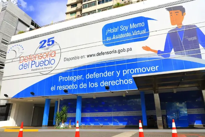 Sede de la Defensoría del Pueblo, ubicada en Via España.
