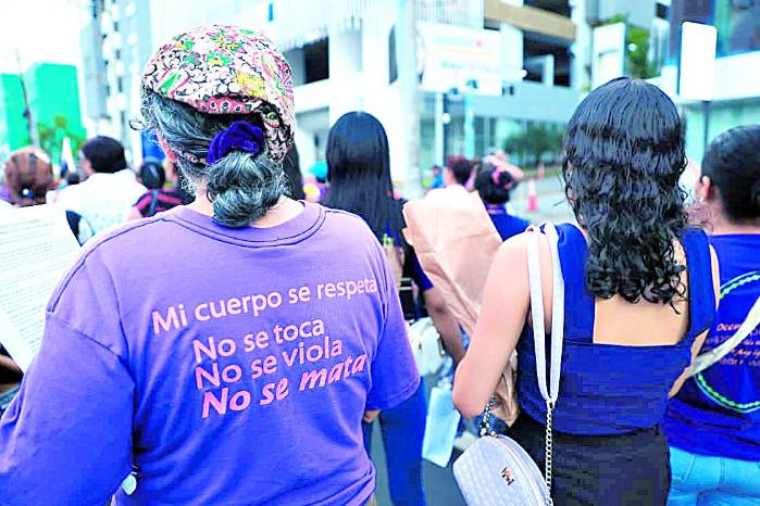 Marcha en el Día de la Eliminación de la Violencia contra la Mujer.