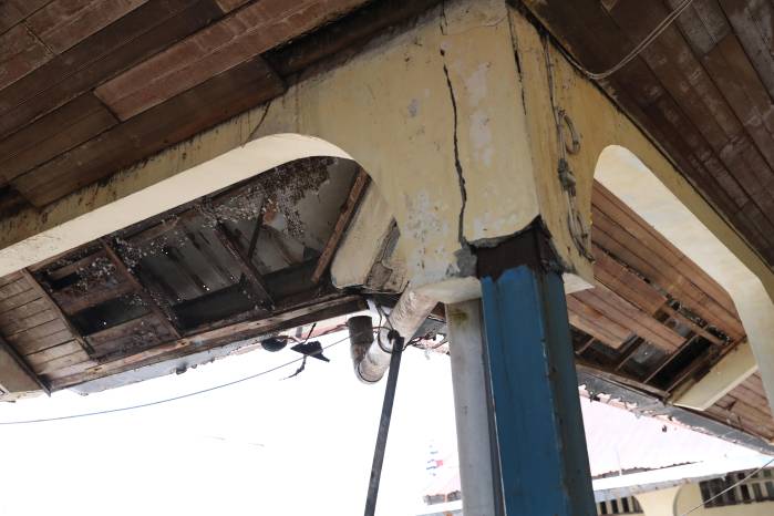 El deterioro de la estructura preocupa a los moradores.