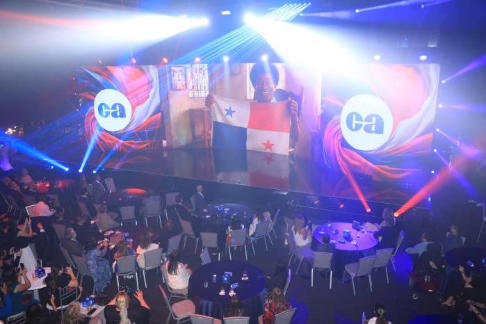 El lanzamiento también refuerza el compromiso social del banco.