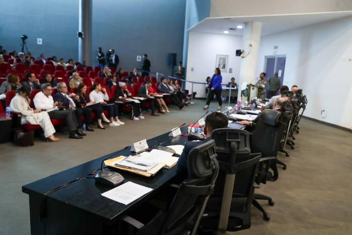 La Comisión de Trabajo y Salud realiza la consulta ciudadana como parte del primer debate de las reformas a la CSS.