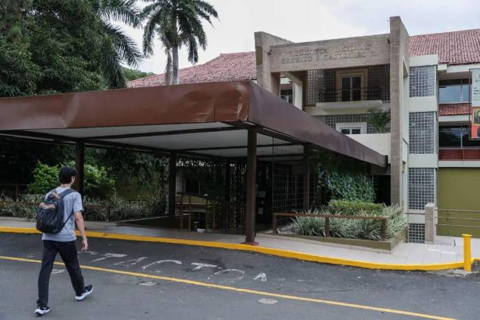 El Ministerio de Cultura creó una comisión técnica para coordinar el traspaso de la Biblioteca Nacional y las bibliotecas públicas al control directo del Estado.