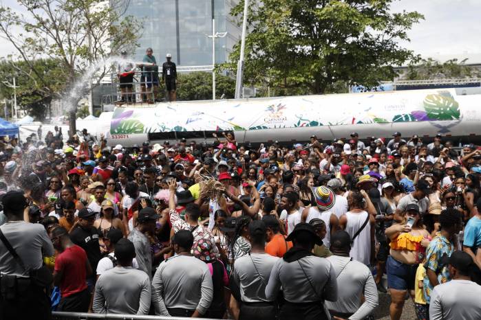 Los culecos en la Cinta Costera.