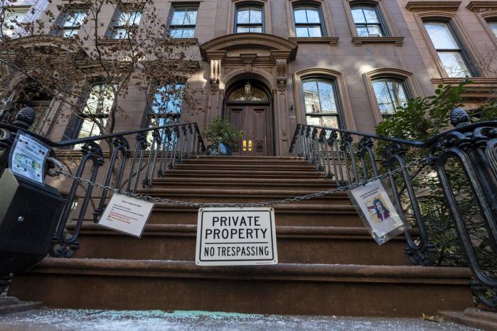 Fotografía de la casa donde se grabó la serie ´Sex and the City´, este martes, en Nueva York (EE.UU.).