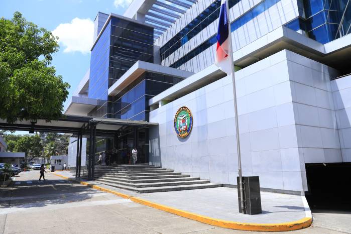 El funcionario dijo que el Ministerio Público debe señalar si hubo lesión y de ser así, proceder con el secuestro de bienes de los funcionarios implicados.