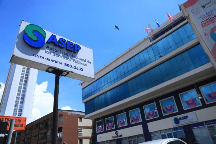 La ASEP pueda intervenir a los prestadores del servicio público de electricidad, durante el tiempo que le tome corregir una falta.