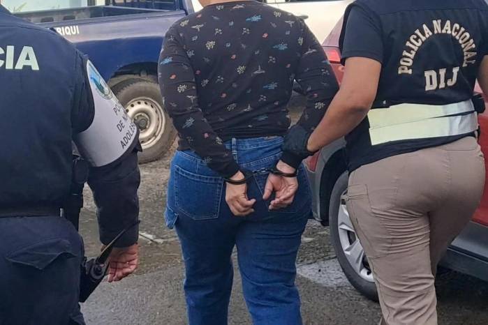 La fiscal informó que las 23 personas aprehendidas serán trasladadas a la ciudad de Panamá.