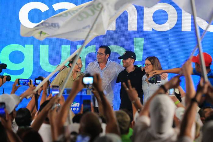 Según Torrijos, su gobierno estará presente en las comunidades, trabajando de cerca con los gobiernos locales para transformar la realidad del país.