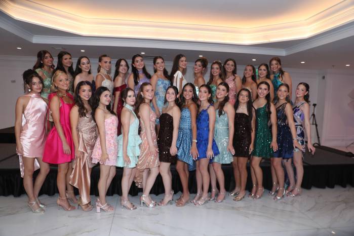 Son 55 debutantes las que participan este año.