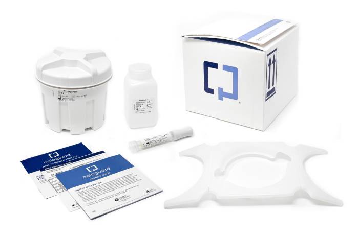 Fotografía cedida por Abbott que muestra productos de Cologuard. En Estados Unidos, se estima que el 10,5 % de los nuevos casos de cáncer colorrectal se presenta en personas menores de 50 años, según los datos recogidos en las recomendaciones de 2021 del Grupo de Trabajo de Servicios Preventivos de Estados Unidos