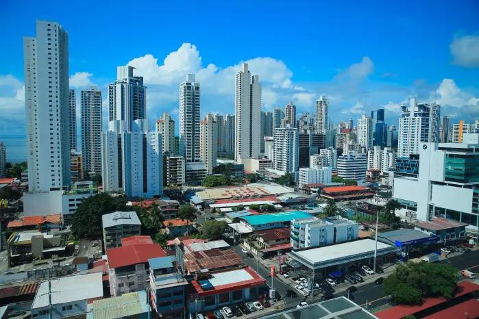 ¿Es Panamá Rico o Pobre?