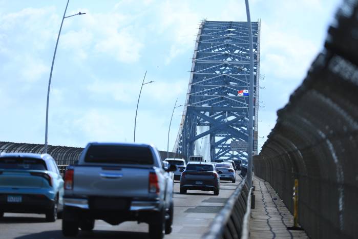 Tras evaluaciones preliminares, las autoridades autorizan el paso para ciertos vehiculos.