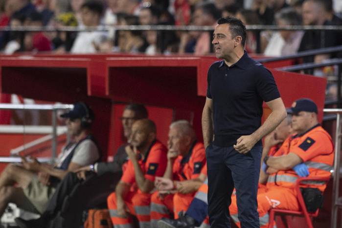 El entrenador español, Xavi Hernández.