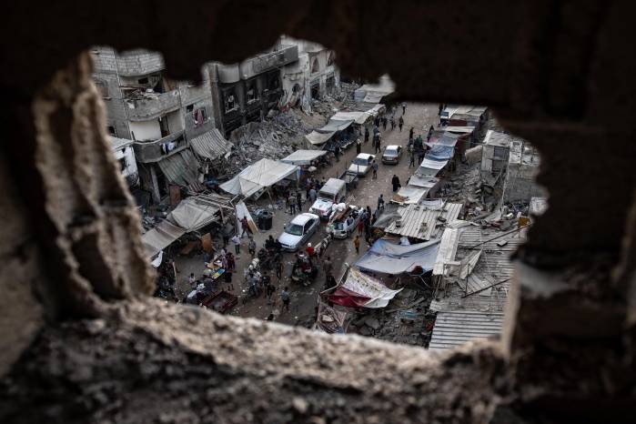 Israel reconoció haber bombardeado 30 lugares en la zona.