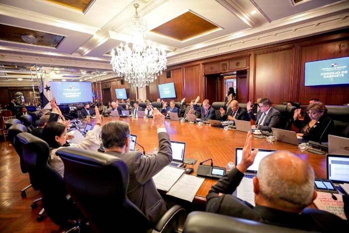 Gabinete aprueba crédito adicional suplementario por $650 millones