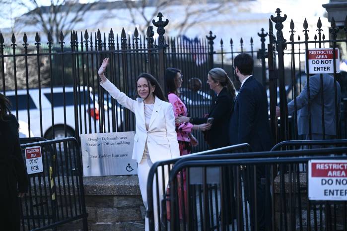 María Corina Machado fue recibida por Donald Trump en la Casa Blanca, en una reunión que elevó su visibilidad internacional sin traducirse en respaldo político directo.