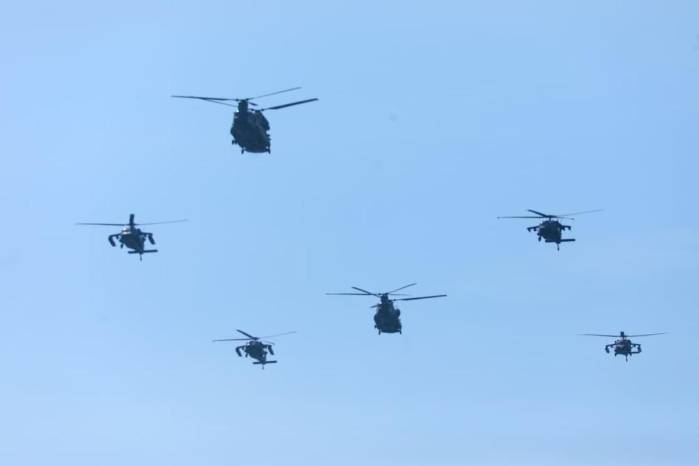 Helicópteros participando de la Operación Panamax.