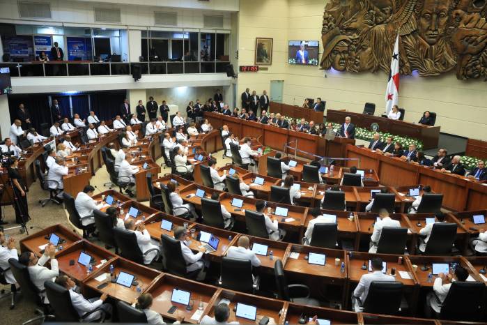 La mayoría de 42 votos redefine el poder en la Asamblea