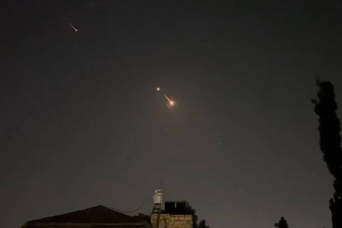El ataque desató situaciones de pánico a pie de calle en Israel.