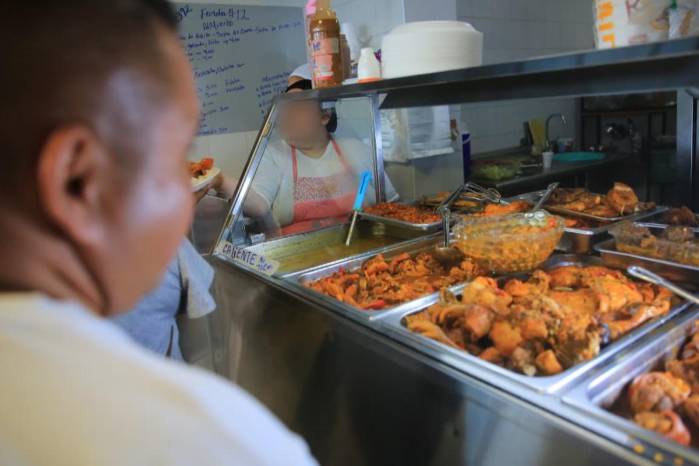 Los restaurantes y comidas rápidas con franquicias reportaron 71 casos por violación al descuento de jubilados