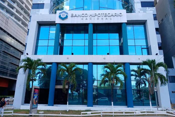 Sede principal del Banco Hipotecario Nacional, entidad estatal que completará su liquidación legal en diciembre de 2027.
