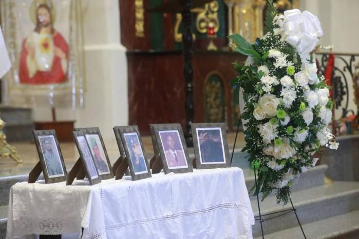 En una misa solemne, se rindió homenaje a las víctimas de la Masacre de Albrook y se reiteró que su sacrificio legó democracia y debe guiar la lucha por la justicia y la verdad.