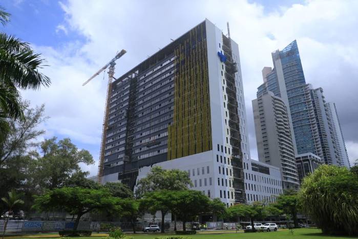 El Hospital del Niño podría estar finalizado en diciembre de 2026.