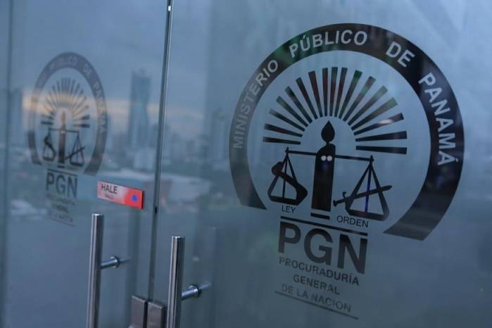 La Fiscalía Superior Especializada contra la Delincuencia Organizada presentó los elementos de convicción que sustentaron la solicitud de mantener las medidas cautelares.