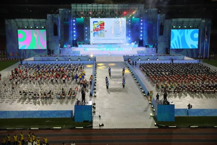 Instantes del acto de inauguración de los IV Juegos Suramericanos de la Juventud 2026.