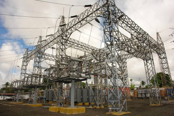 La propuesta busca cambiar las reglas de las distribuidoras, desde la calidad del servicio y la electrificación rural hasta la compra de energía.