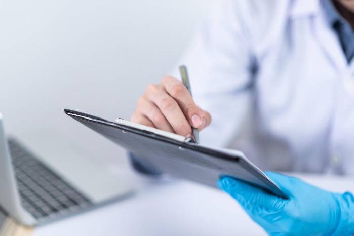 Certificados de incapacidad médica deberán cumplir nuevas regulaciones.
