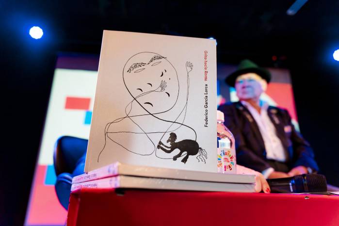 El Instituto Cervantes editó en el 2024 una edición especial de “Grito hacia Roma”, de García Lorca, traducido a 27 lenguas indígenas latinoamericanas.