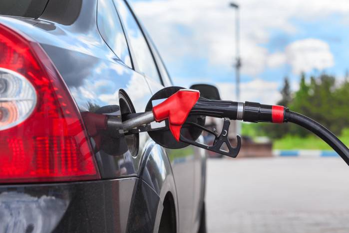 Los precios internacionales del combustibles siguen al alza debido a la crisis en el Medio Oriente.